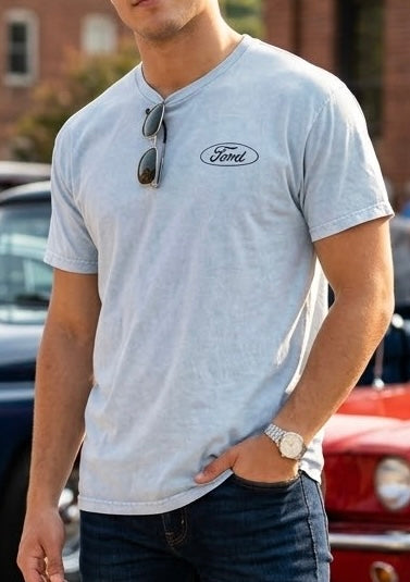 Playera Vintage Ford Minimalista - Azul Claro Desgastado