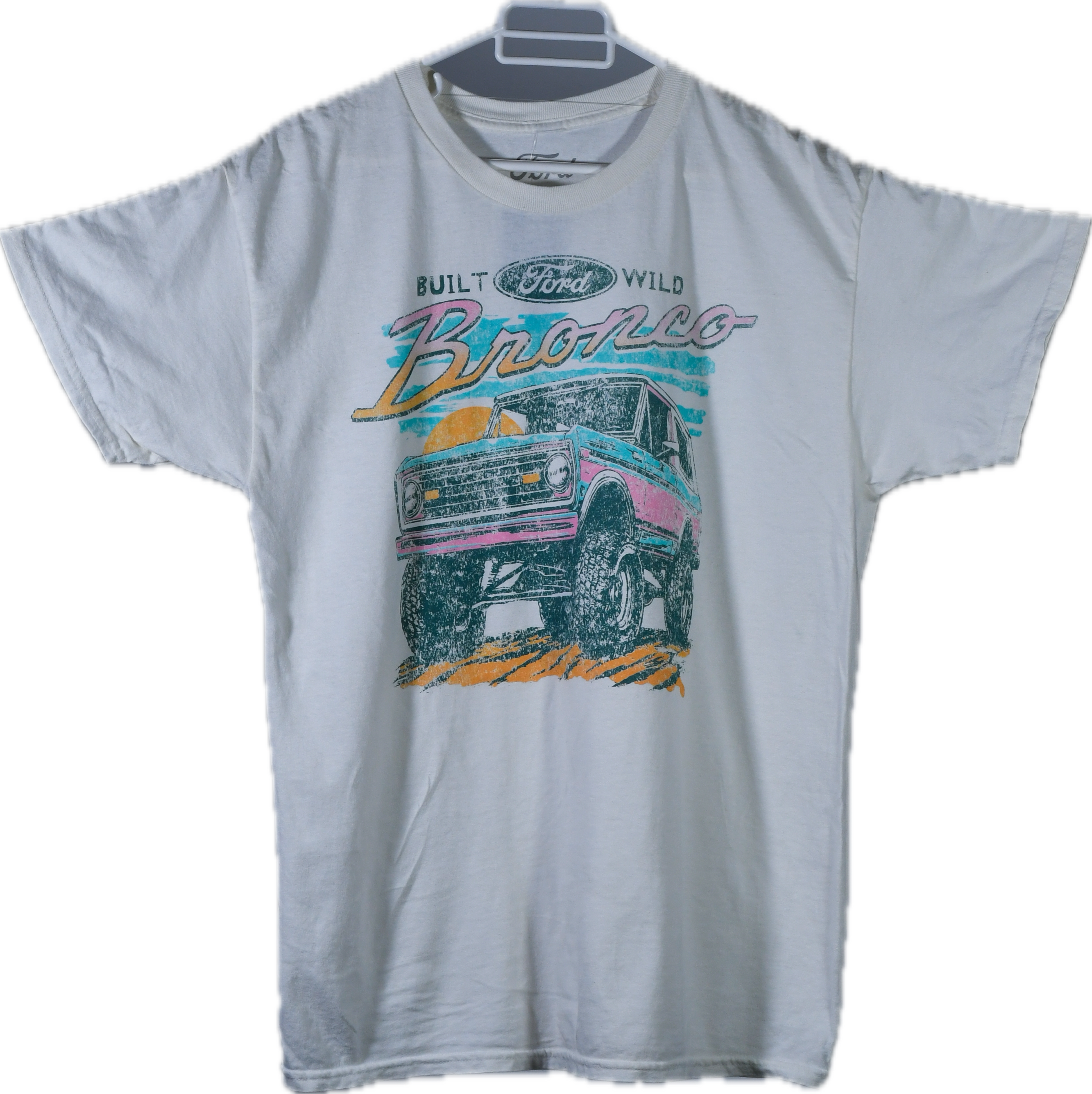 Playera Gráfica Vintage Ford Bronco "Built Wild" - Blanco